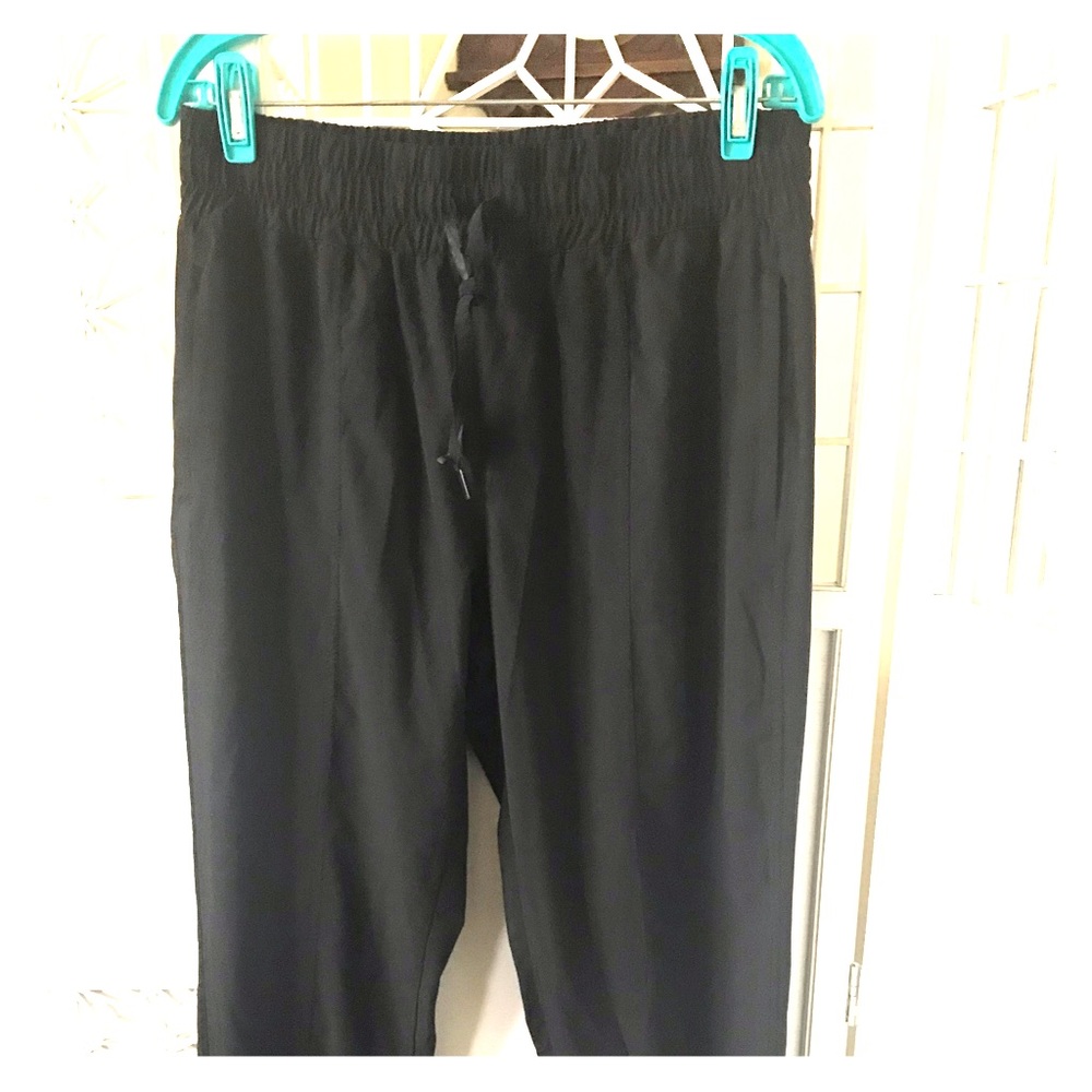Black jogger